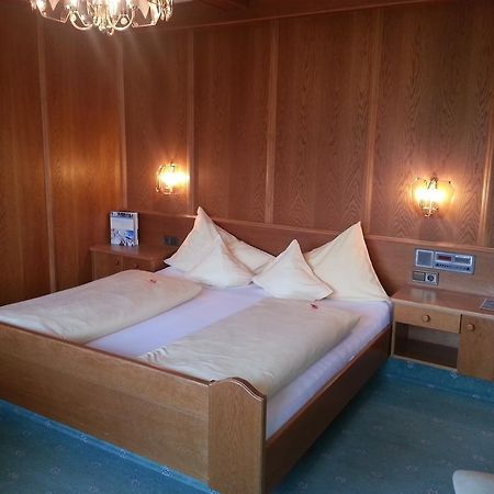 Hotel Garni Dietrich Seefeld in Tirol Buitenkant foto